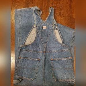 Denim old navy overalls very gently used in great condition
